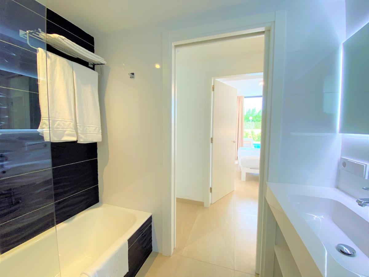 Villa Lucia Cala'N Blanes  Eksteriør bilde